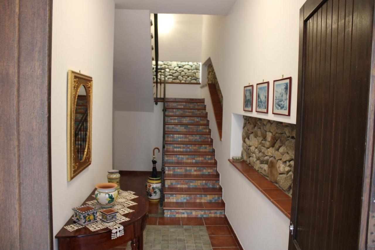 B&B Casa Giuliana Balestrate Exterior photo